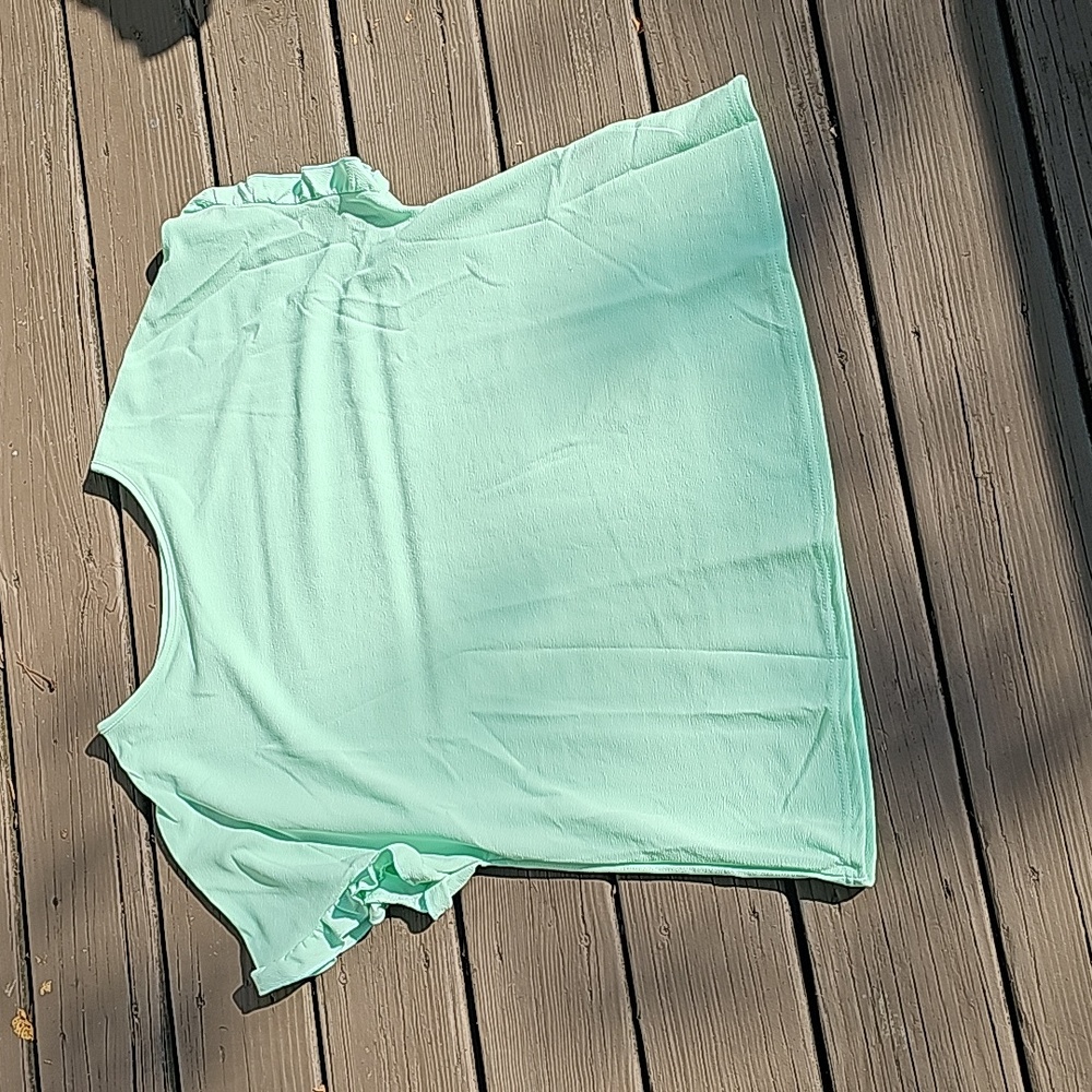 Shein knit top with ruffle sleeves size 2X - Picture 1 of 3